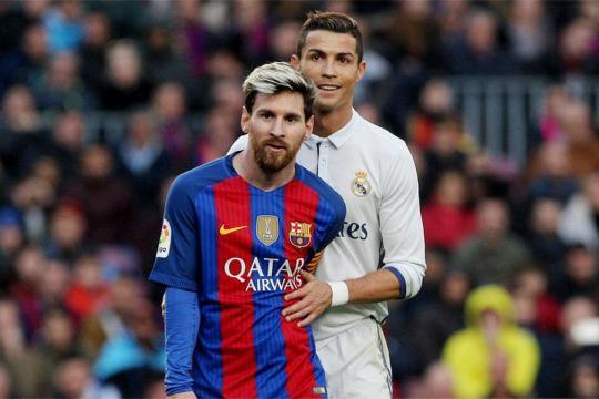 记者：纽卡一开始就计划先报价，曼联则打算先说服谢什科