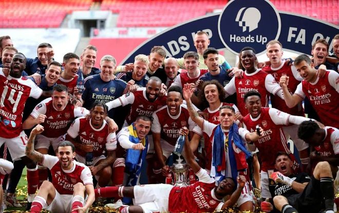 土耳其足协：恰尔汗奥卢因伤退出国家队，两名U21进入名单（土耳其足协通报：恰尔汗奥卢伤退，U21两将递补入选）