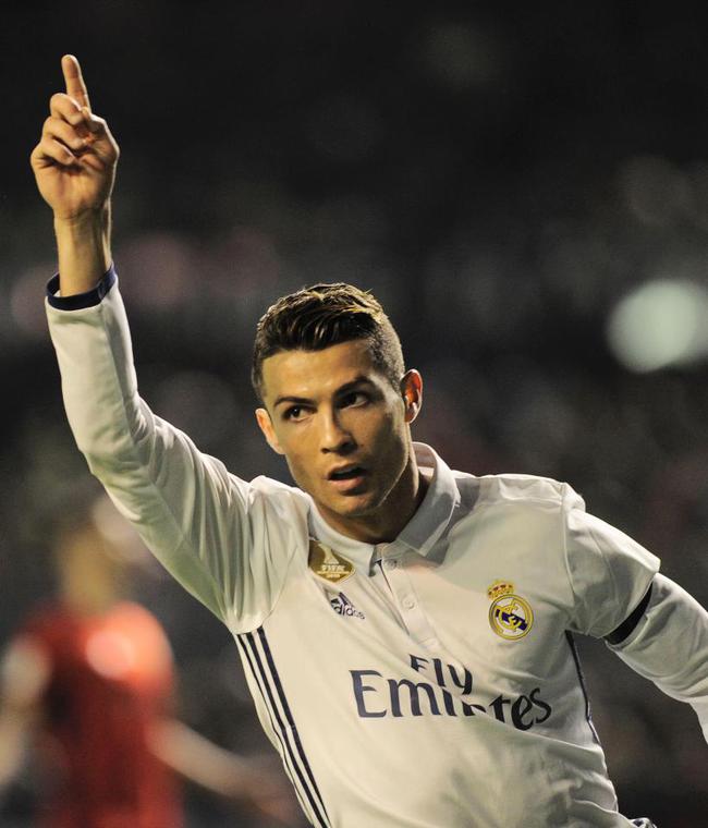 皇马vs塞尔塔首发：姆巴佩、维尼修斯领衔！居莱尔、阿隆索在列