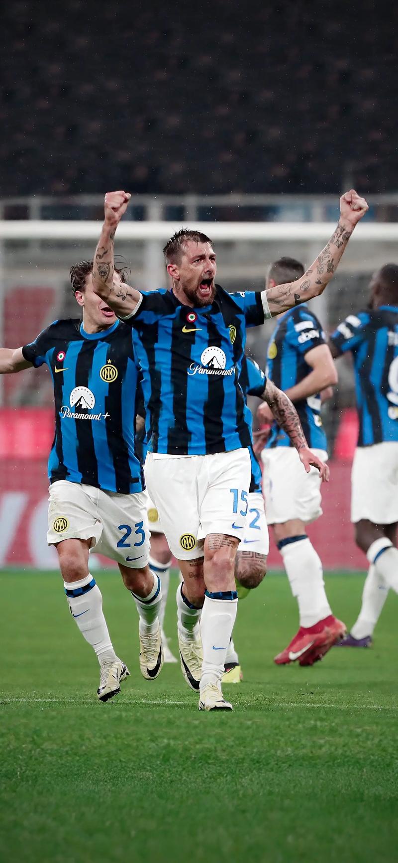 要来切尔西了？哈维-西蒙斯社媒简介删除RB莱比锡字样