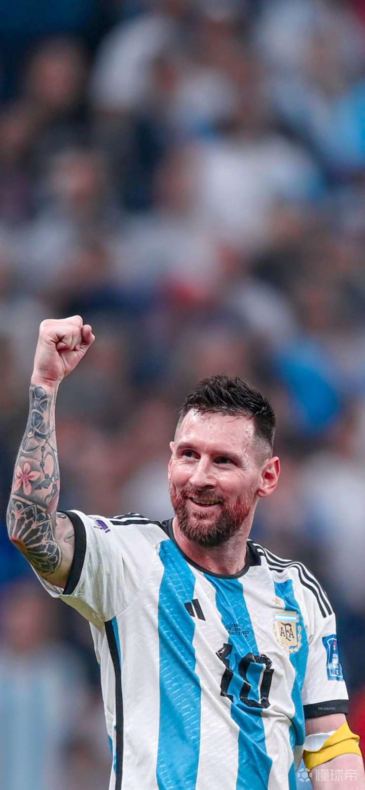 球迷：我们都在见证他的成长