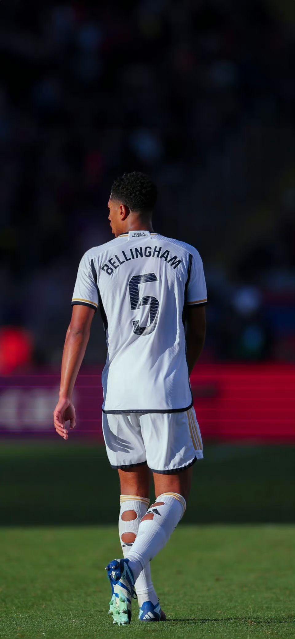 《退役之后的一朗：那个在高中校园里继续挥棒的棒球痴人》