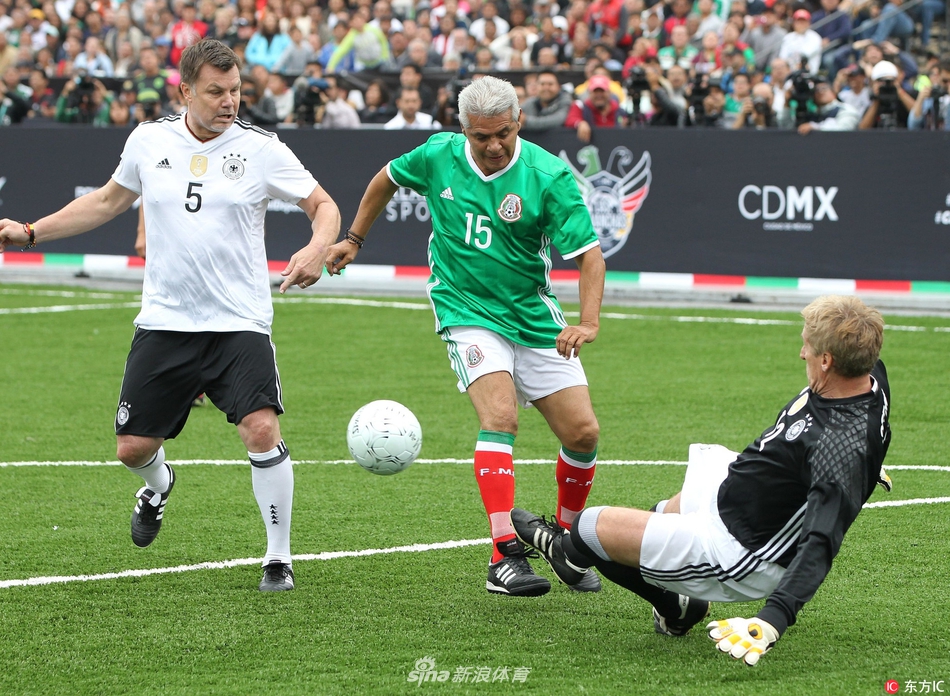 特里：埃斯特旺绝对是巨星胚子，很高兴马雷斯卡在保护他（特里称埃斯特旺具巨星潜质，赞马雷斯卡保护有方）